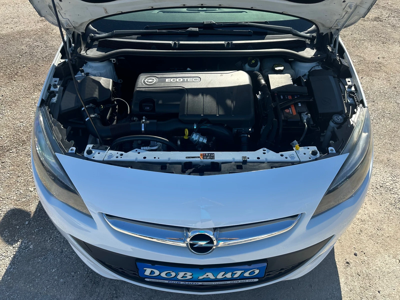 Opel Astra 1.7CDTI-110к.с-SPORT TOURER, снимка 17 - Автомобили и джипове - 54298424