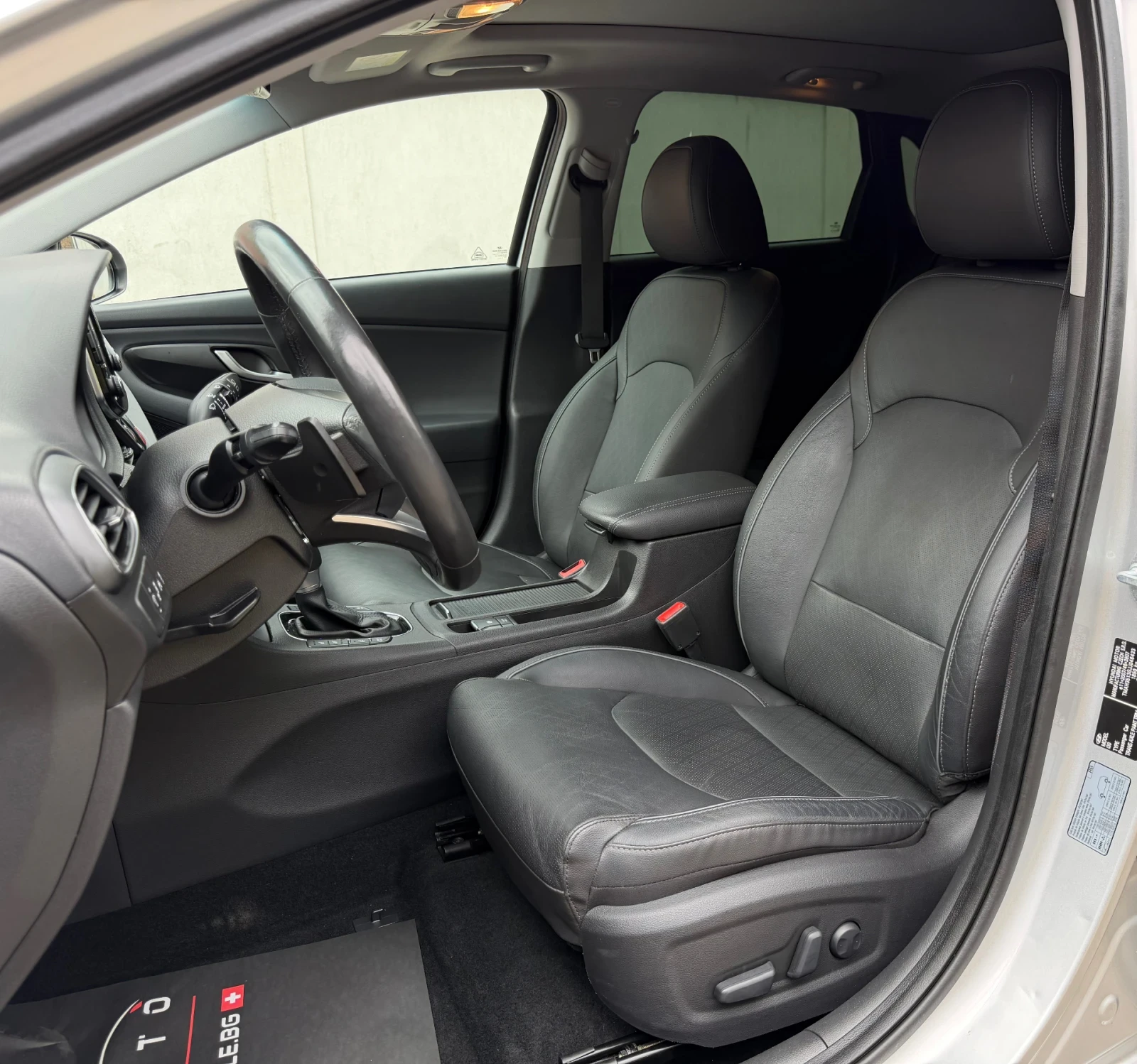 Hyundai I30 1.4 T-GDI VERTEX Внос Швейцария, снимка 15 - Автомобили и джипове - 54455516