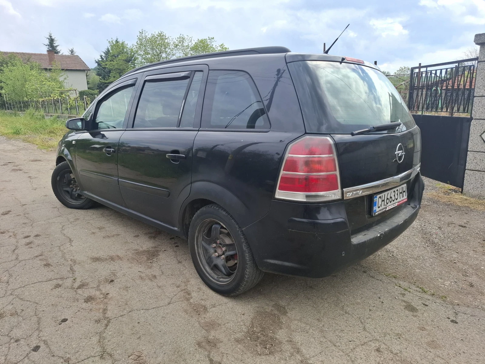 Opel Zafira 2.0 CDTI, снимка 4 - Автомобили и джипове - 54487717