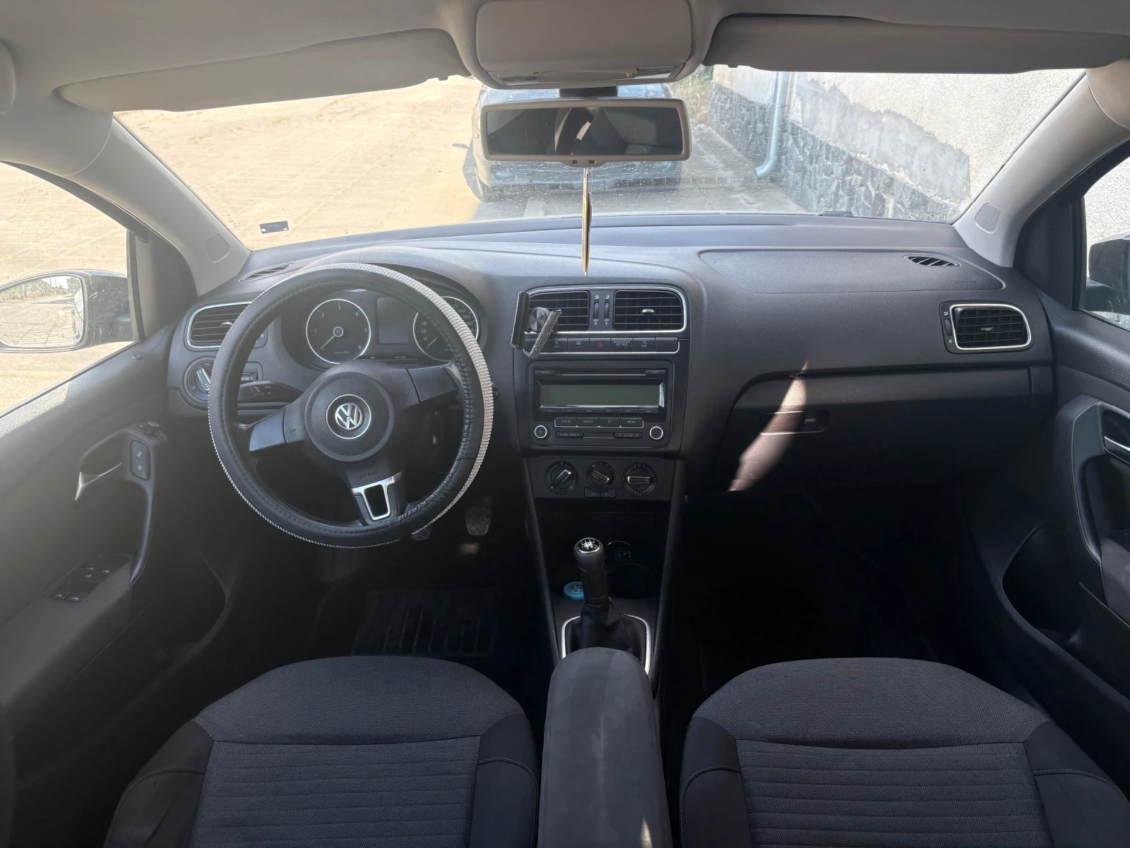 VW Polo, снимка 6 - Автомобили и джипове - 54740495
