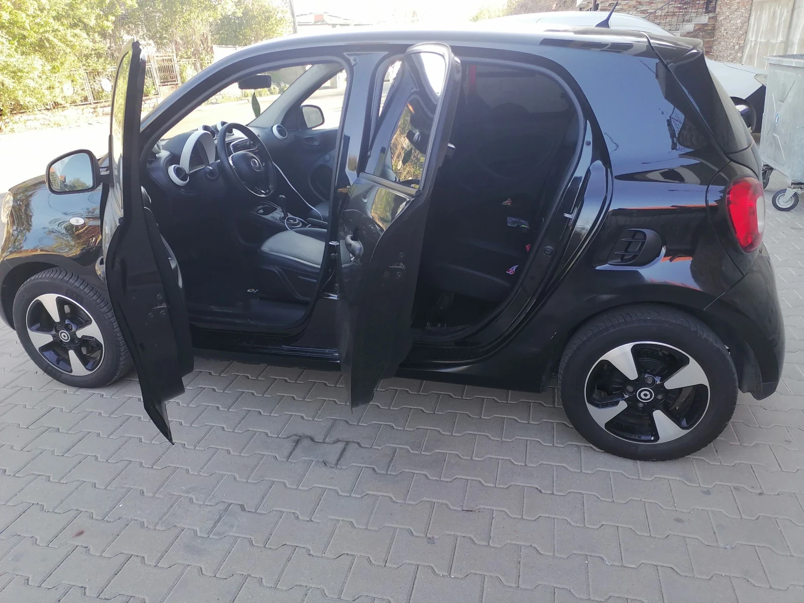 Smart Forfour ELECTRIC Car - Mercedes Benz EQ, снимка 8 - Автомобили и джипове - 54753695