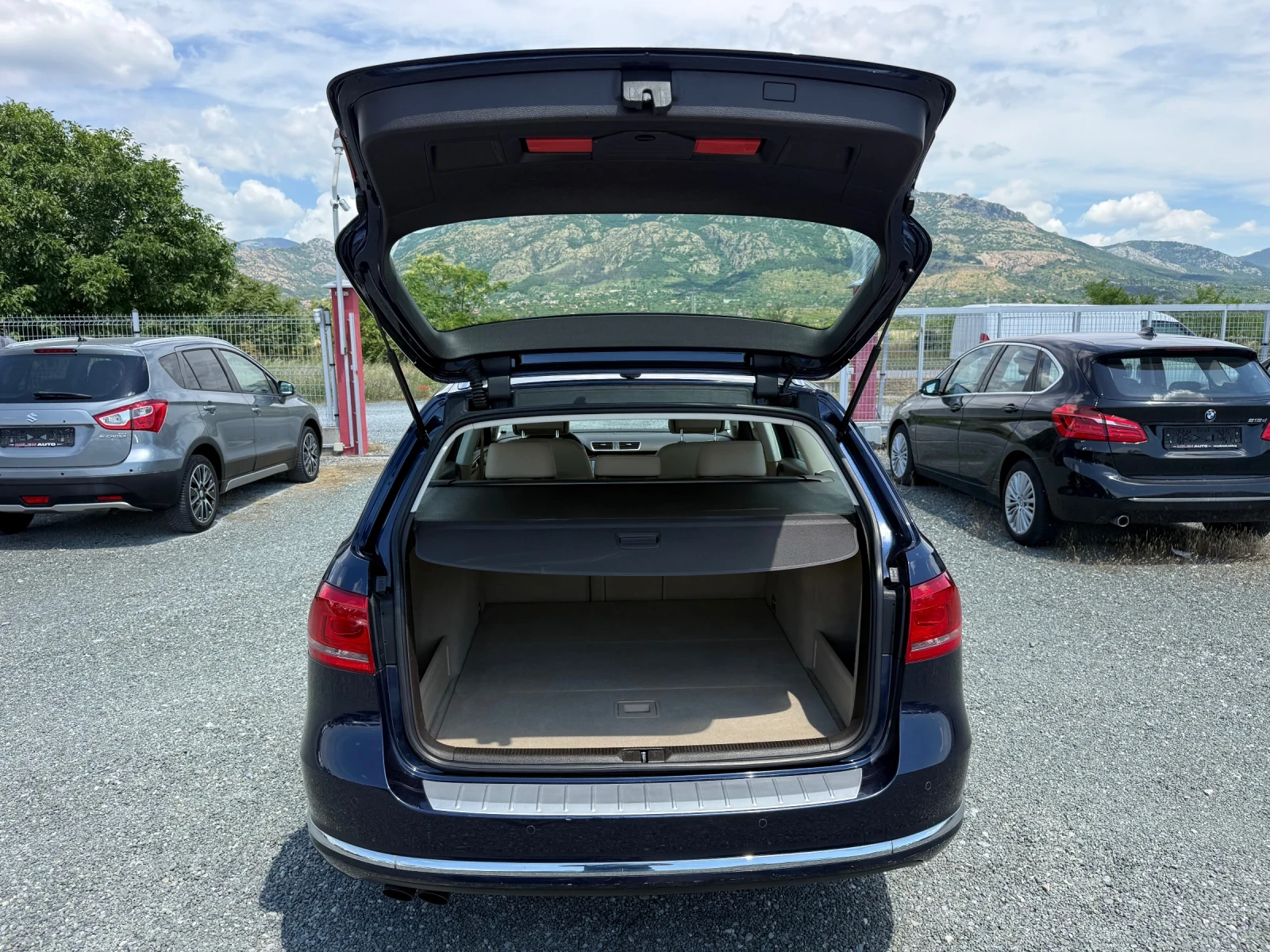 VW Passat (KATO НОВА), снимка 13 - Автомобили и джипове - 54952903