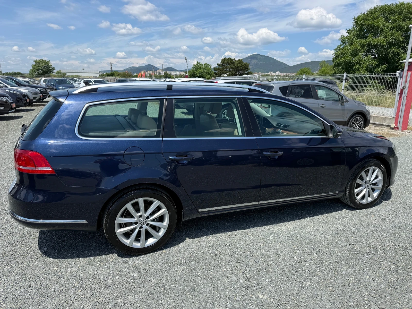 VW Passat (KATO НОВА), снимка 5 - Автомобили и джипове - 54952903