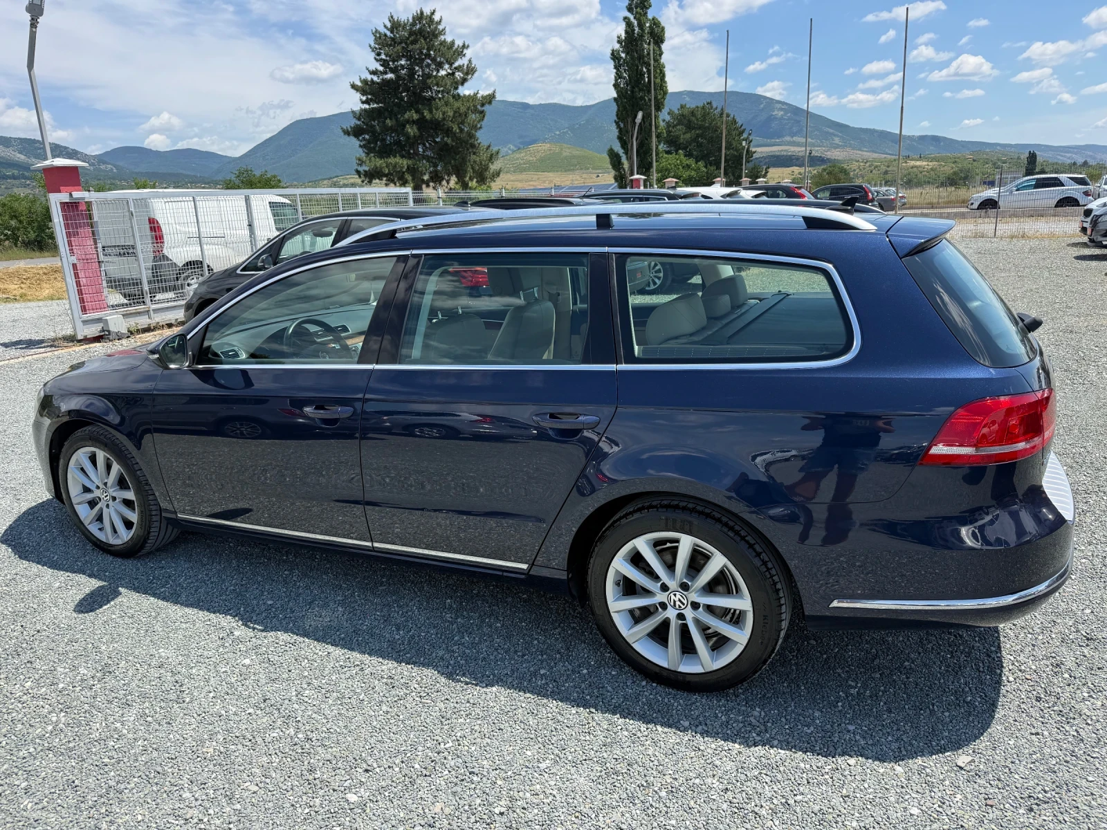 VW Passat (KATO НОВА), снимка 9 - Автомобили и джипове - 54952903