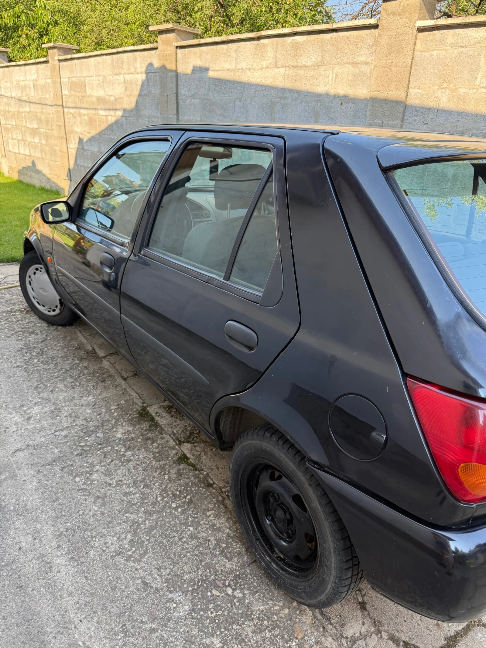 Ford Fiesta 1.6, снимка 3 - Автомобили и джипове - 55051058
