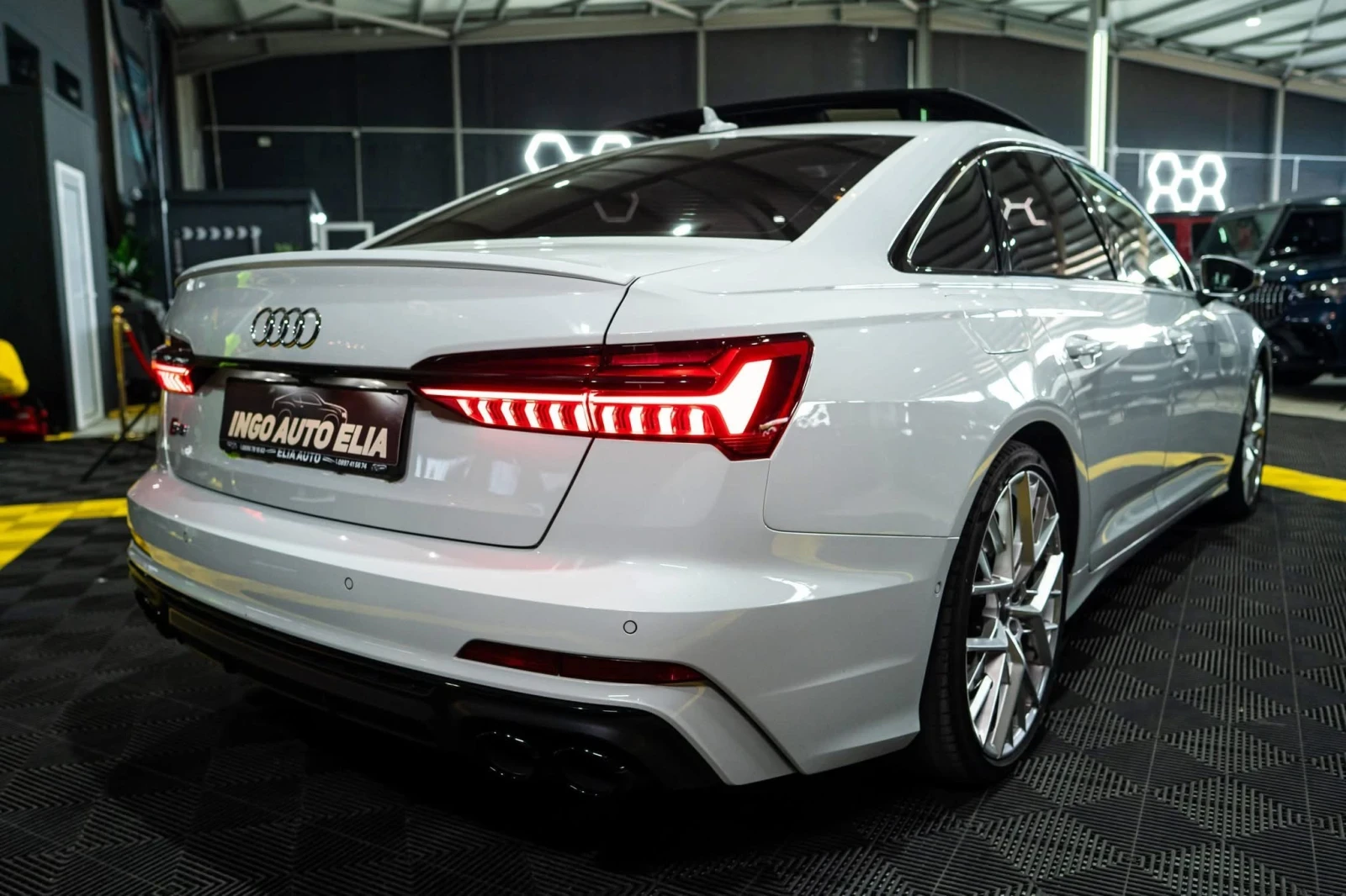Audi S6 MATRIX QUATTRO CARBON B&O HUD ЛИЗИНГ 100%, снимка 9 - Автомобили и джипове - 55277371