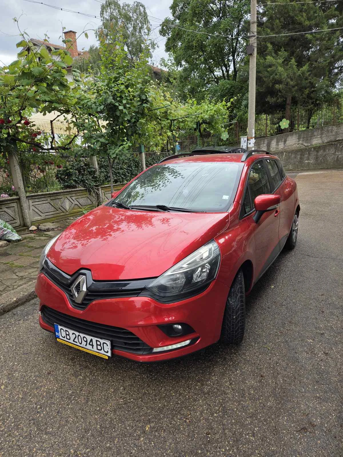 Renault Clio 1.5 dCi, снимка 3 - Автомобили и джипове - 55564653
