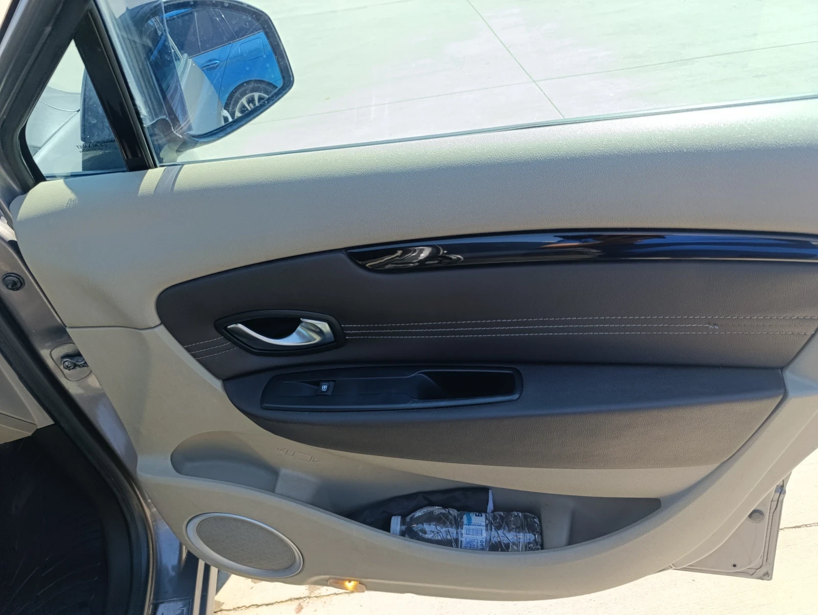 Renault Scenic X MOD, снимка 11 - Автомобили и джипове - 55775060