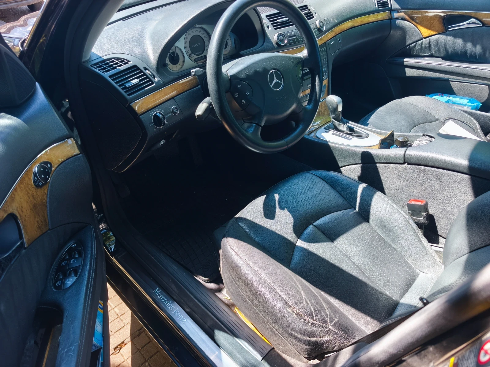 Mercedes-Benz E 280 Авангард , снимка 8 - Автомобили и джипове - 55790738