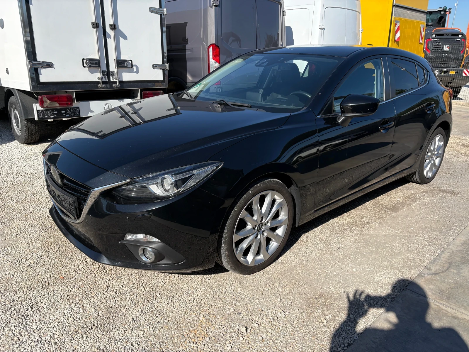 Mazda 3 2.2D-автоматик