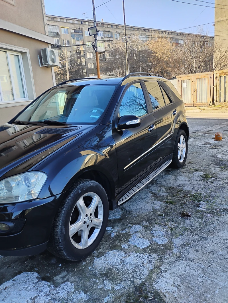 Mercedes-Benz ML 320, снимка 2 - Автомобили и джипове - 49256391