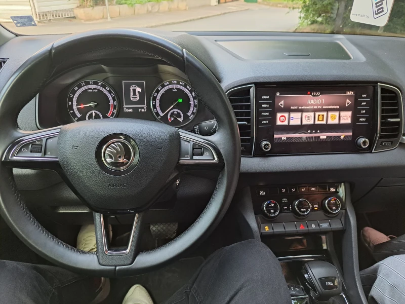 Skoda Karoq, снимка 5 - Автомобили и джипове - 52307862