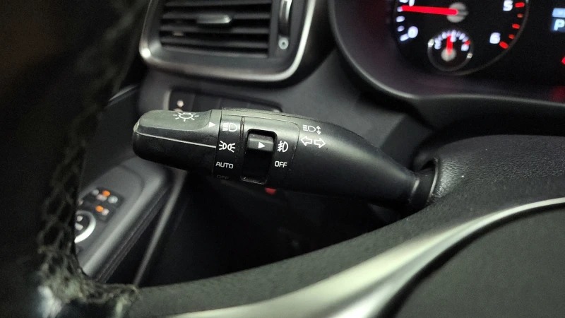 Kia Sorento 2.2 4WD NOBLESSE autogeorge.com, снимка 16 - Автомобили и джипове - 52333535