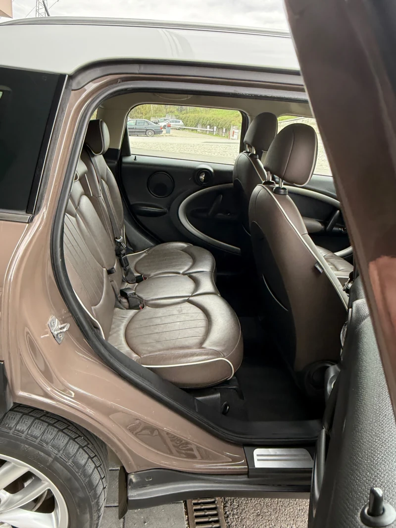 Mini Countryman 1.6D ALL4, снимка 9 - Автомобили и джипове - 52930541