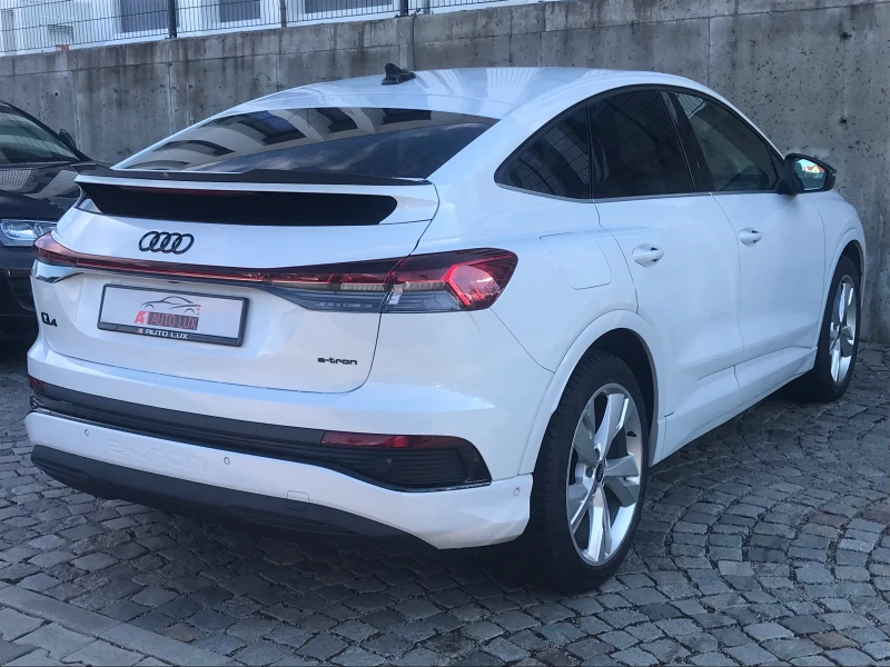 Audi Q4 E-tron 40/Sportback/Quattro/HeadUp/NAVI/TV/Full ., снимка 8 - Автомобили и джипове - 53406975