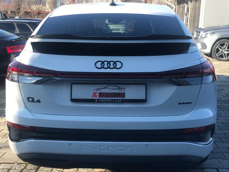 Audi Q4 E-tron 40/Sportback/Quattro/HeadUp/NAVI/TV/Full ., снимка 2 - Автомобили и джипове - 53406975