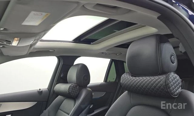 Mercedes-Benz GLC 350 4MATIC Premium | ПАНОРАМА | 360 КАМЕРА | HEAD-UP |, снимка 16 - Автомобили и джипове - 54173328