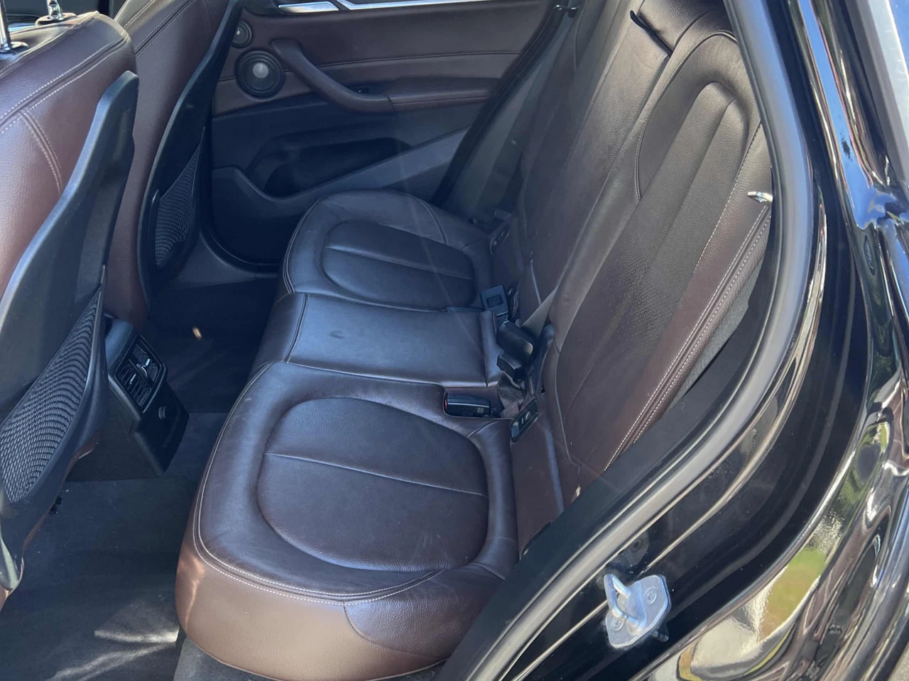 BMW X1 *  *    *   *  | Mobile.bg   12