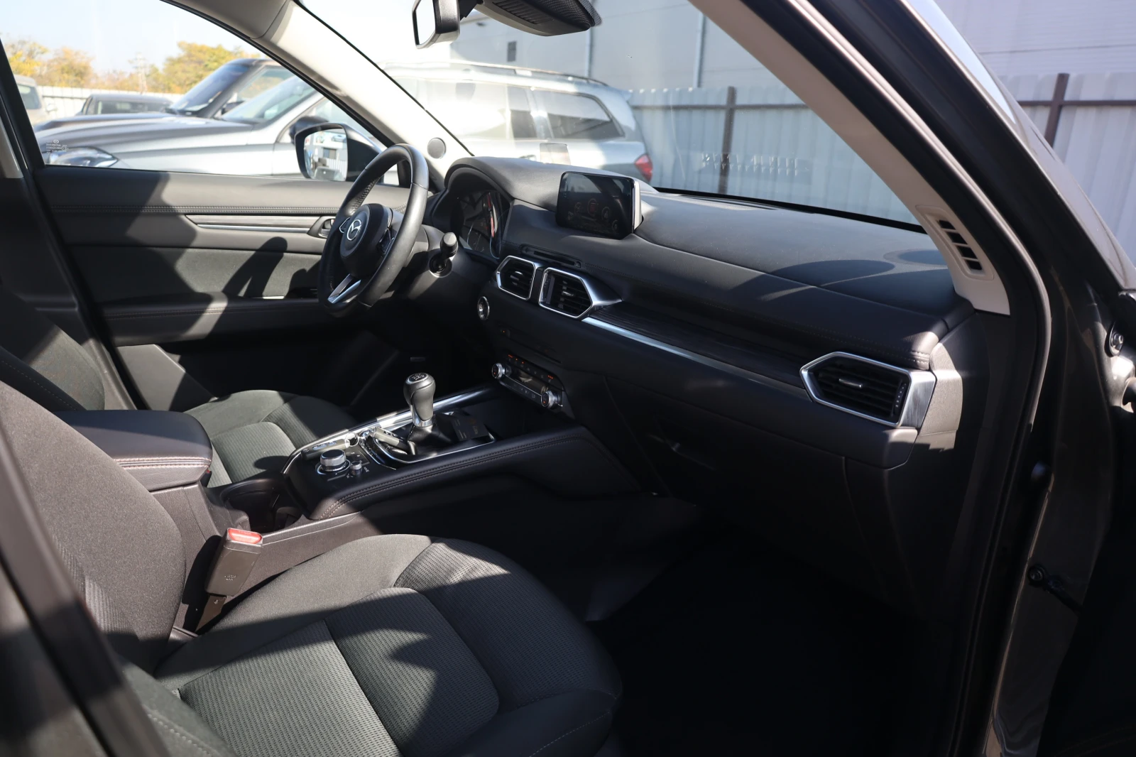 Mazda CX-5 2.2d MATRIX BOSE HuD 360 KeyGOAssist Shz #iCarbg - изображение 8