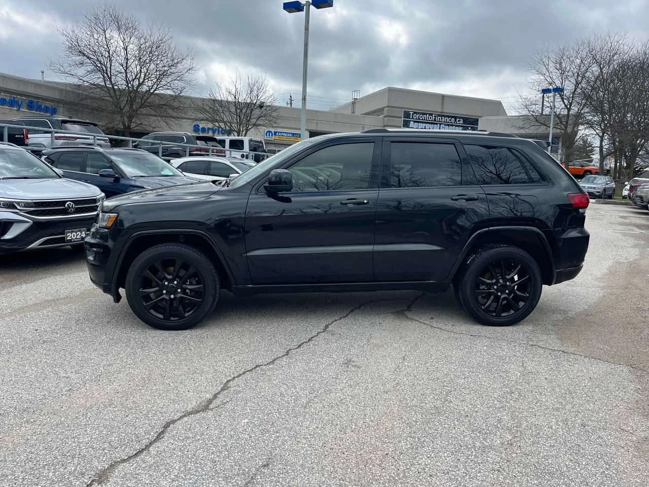 Jeep Grand cherokee * Altitude * ПОДГРЕВ* KEYLESS* , снимка 2 - Автомобили и джипове - 54211343