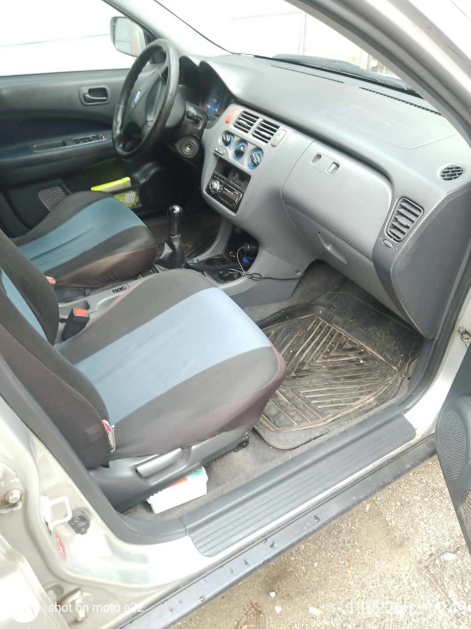 Honda Hr-v, снимка 4 - Автомобили и джипове - 54378907