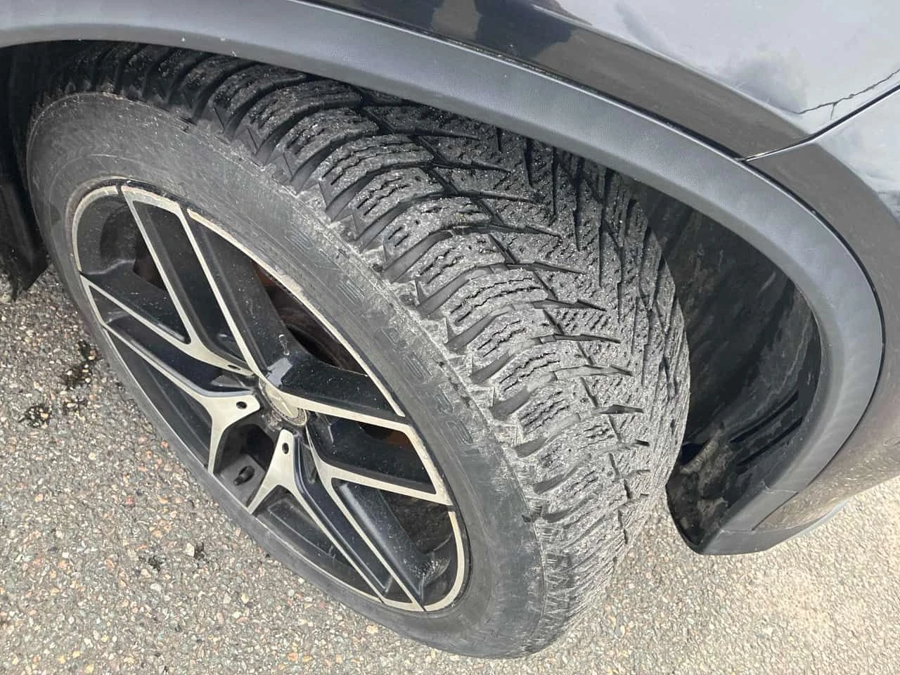 Mercedes-Benz GLE 450 AMG ДИСТРОНИК * HARMAN/KARDON * ОБДУХВАНЕ * ПАНО * , снимка 7 - Автомобили и джипове - 55094034