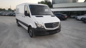 Mercedes-Benz 313, снимка 2
