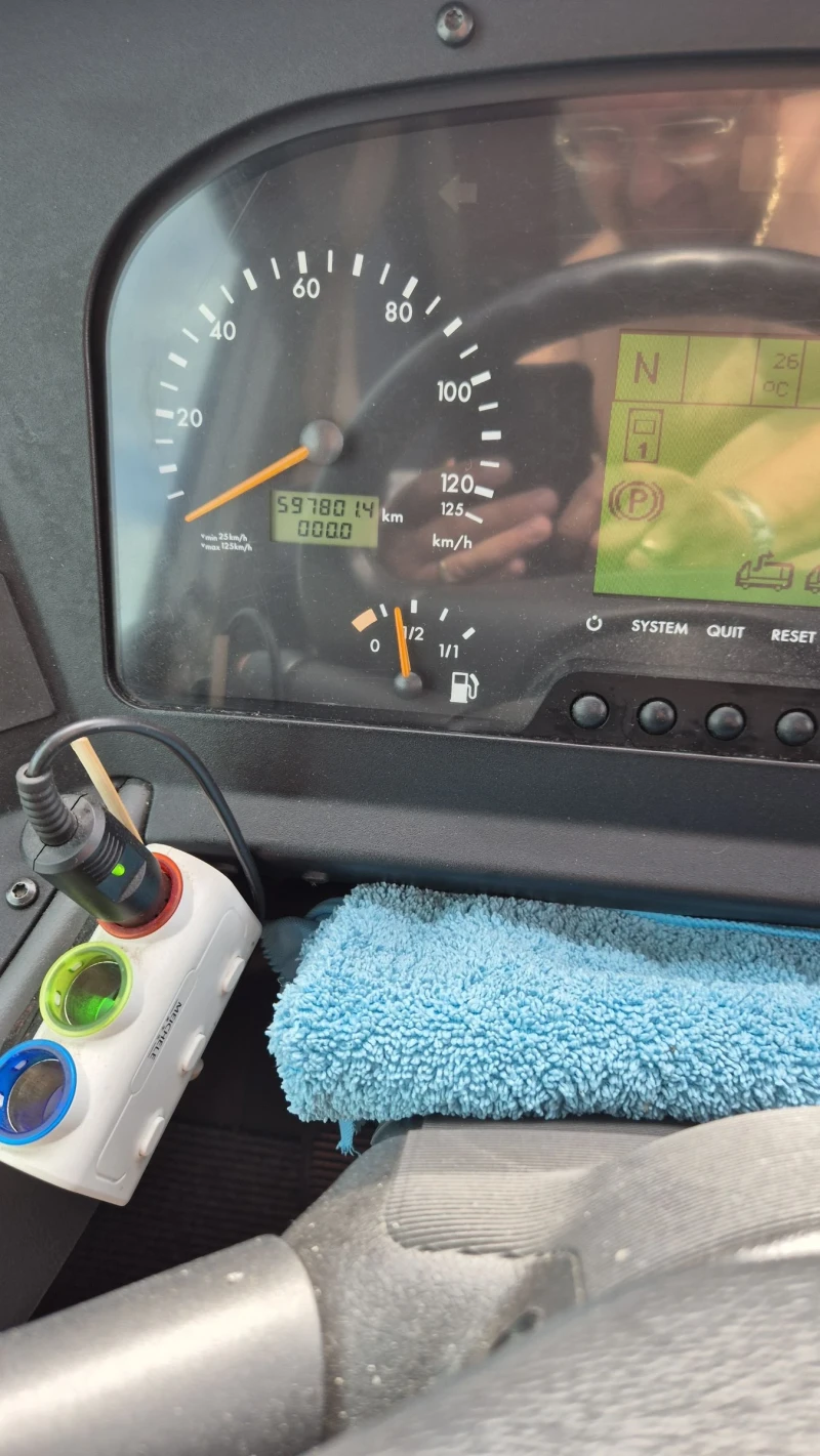 Mercedes-Benz Tourismo EEV, снимка 13 - Бусове и автобуси - 51873059