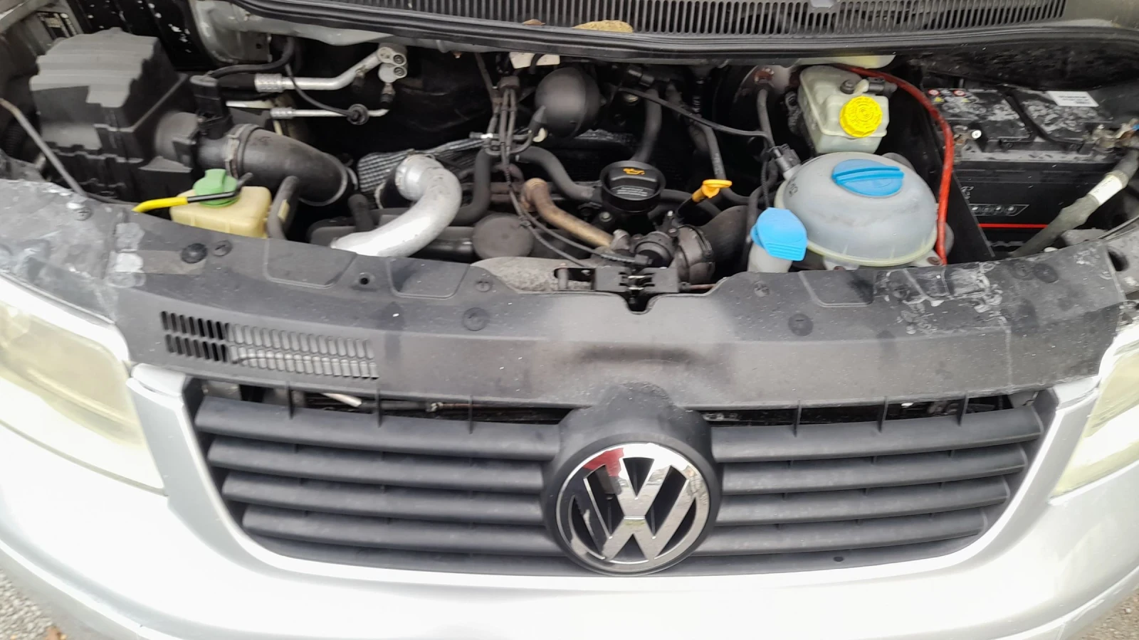 VW Transporter 2.5TDI Klima 131kc  | Mobile.bg   15