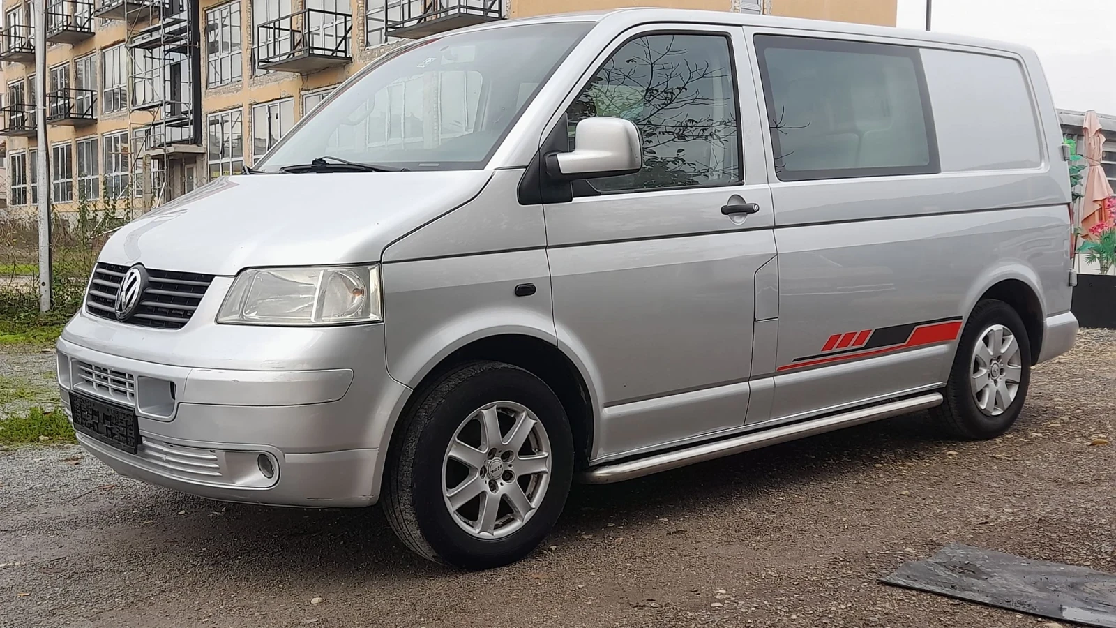 VW Transporter 2.5TDI Klima 131kc  | Mobile.bg   4