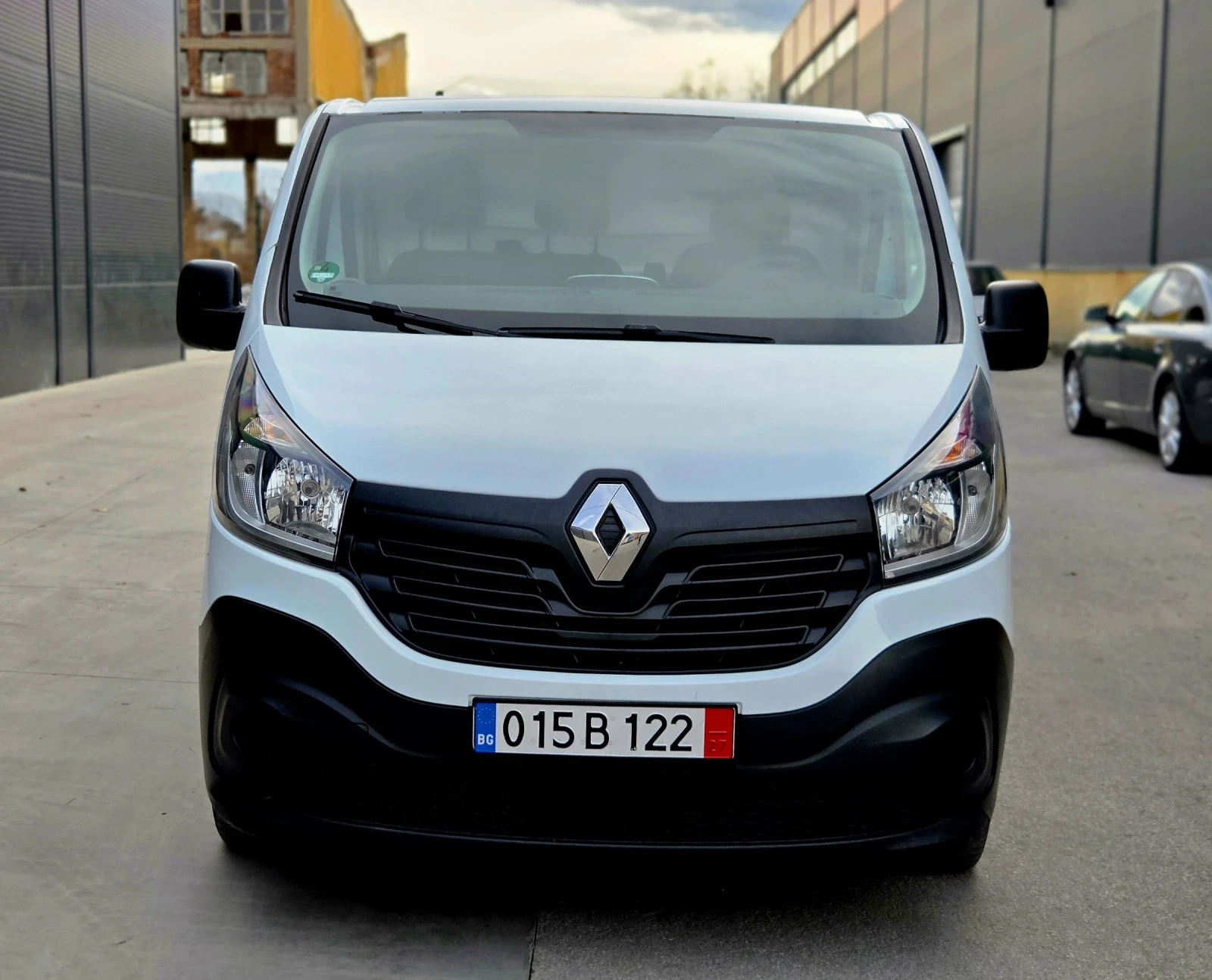 Renault Trafic  - изображение 2