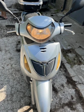 Обява за продажба на Honda Sh ~1 200 лв. - изображение 7