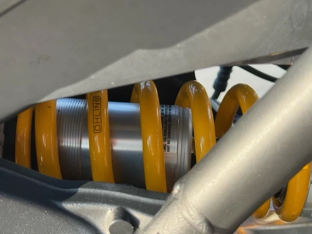 Yamaha Mt-09 Ohlins окачаваме  - изображение 5
