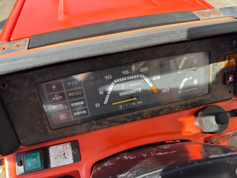 Трактор Hinomoto N249, снимка 9 - Селскостопанска техника - 52085549