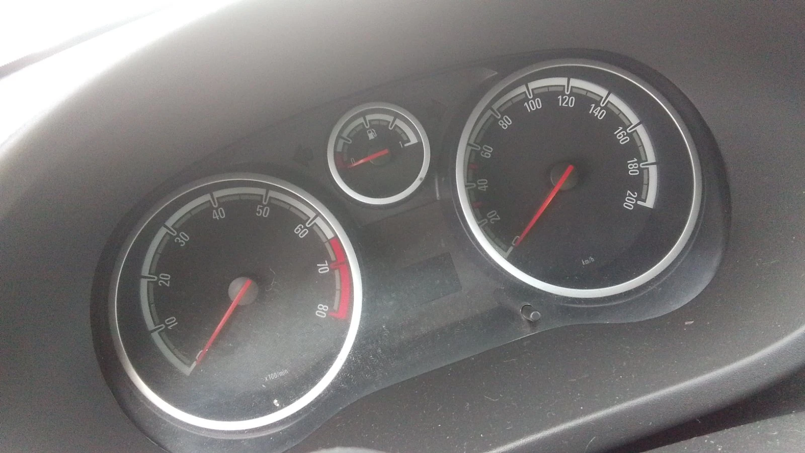 ����� ���� ����� �  2006-2010�. Opel Corsa D ������ 1230���, 63�W, 86kc, ������� 3 �����..  | Mobile.bg � ����������� 6