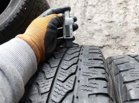 Гуми Зимни 215/65R16, снимка 3