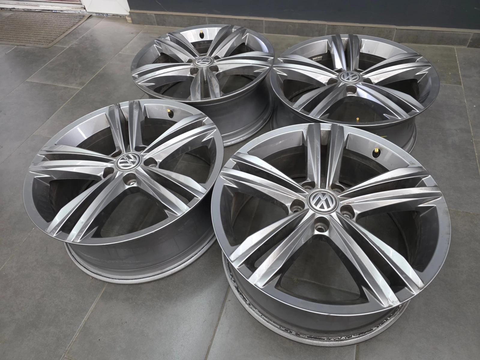 ������ �� VW T-Roc | Mobile.bg � ����������� 4