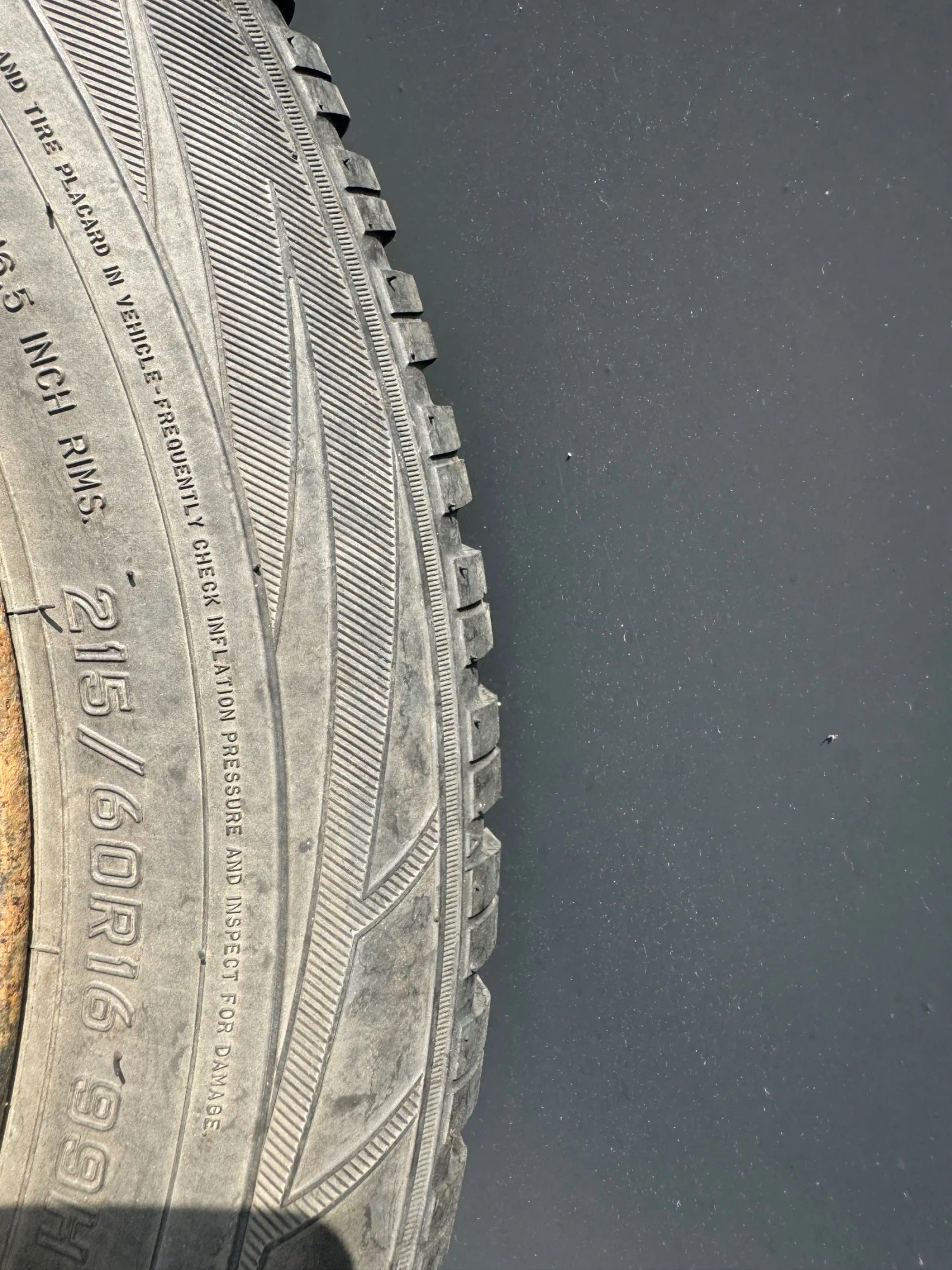 Гуми с джанти Falken 215/60R16, снимка 5 - Гуми и джанти - 55122519