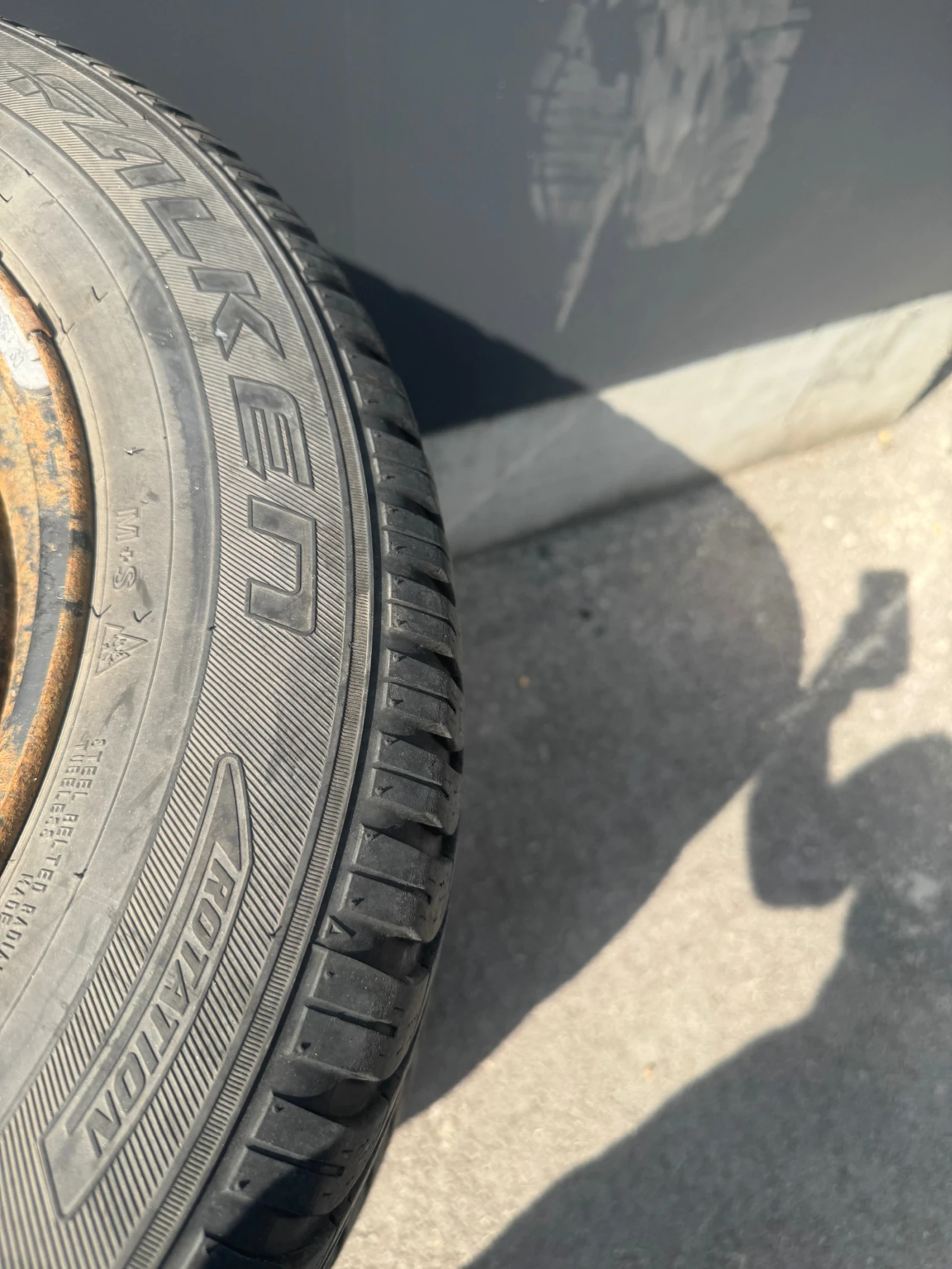Гуми с джанти Falken 215/60R16, снимка 4 - Гуми и джанти - 55122519