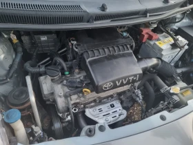 Toyota Yaris 1.3iVVTI ESKLUZIVE , снимка 16
