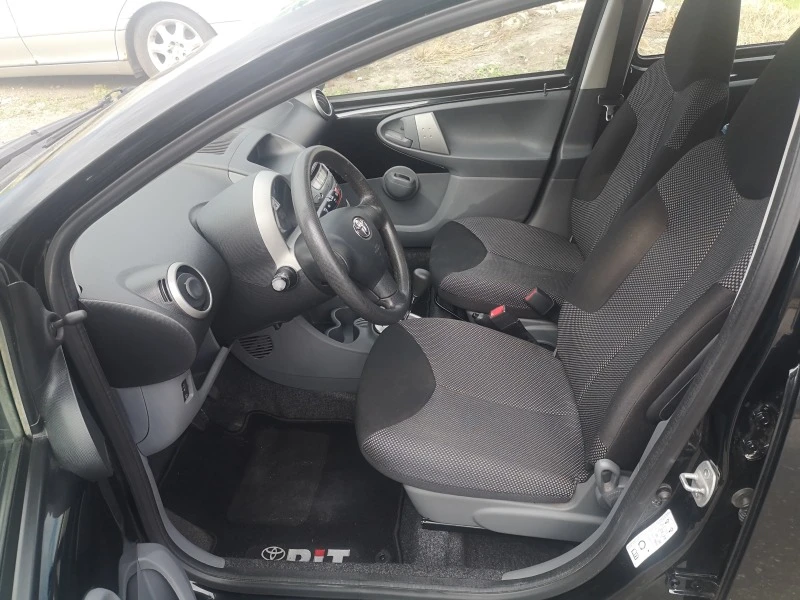 Toyota Aygo 1.0i Германия , снимка 5 - Автомобили и джипове - 41096730