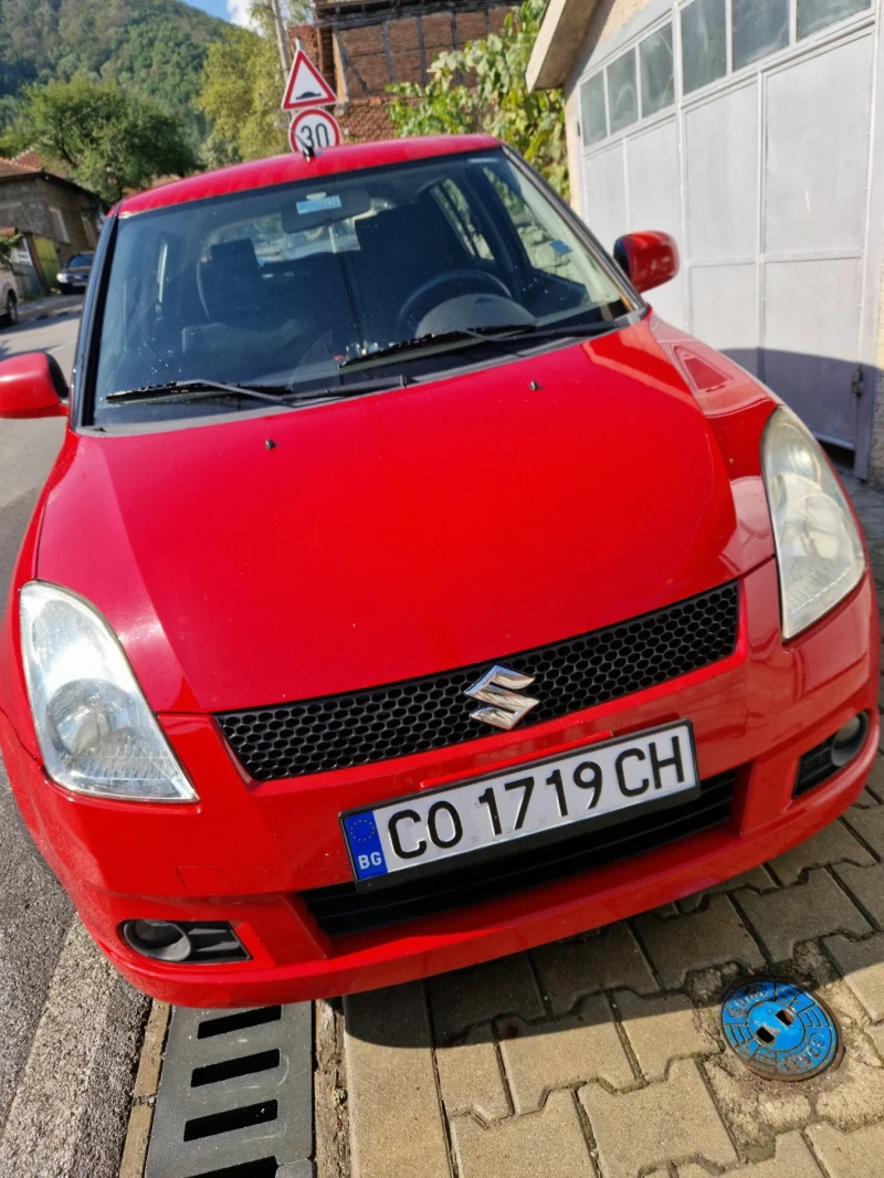 Suzuki Swift 1.3 бензин, Газов инжекцион, снимка 4 - Автомобили и джипове - 47283689