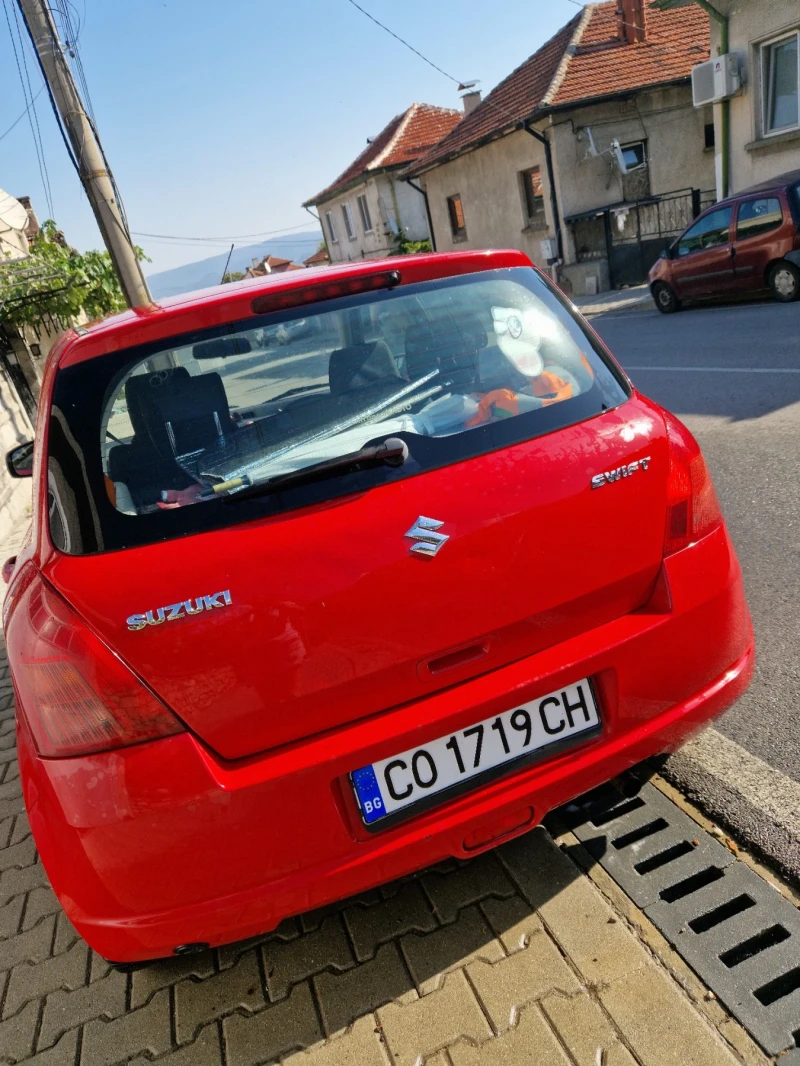 Suzuki Swift 1.3 бензин, Газов инжекцион, снимка 2 - Автомобили и джипове - 47283689