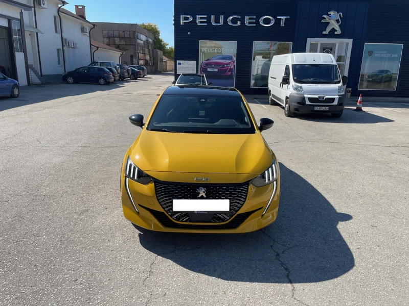 Peugeot 208 1.2 PureTech GT AUTO, снимка 2 - Автомобили и джипове - 47376793