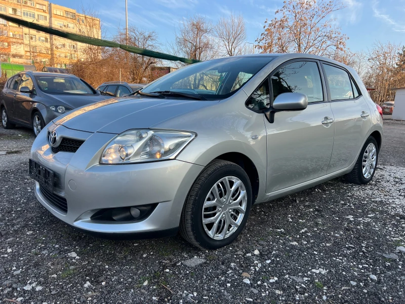 Toyota Auris 1.6 VVT-I, снимка 2 - Автомобили и джипове - 48043797