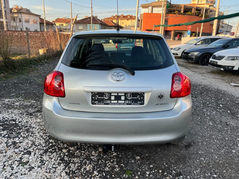 Toyota Auris 1.6 VVT-I, снимка 7 - Автомобили и джипове - 48043797