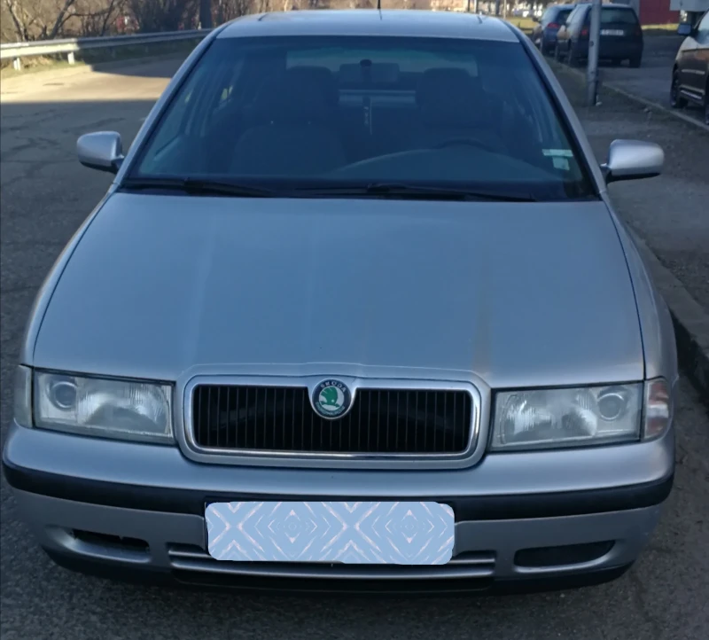 Skoda Octavia 1.9 ТДИ, снимка 1 - Автомобили и джипове - 48620048