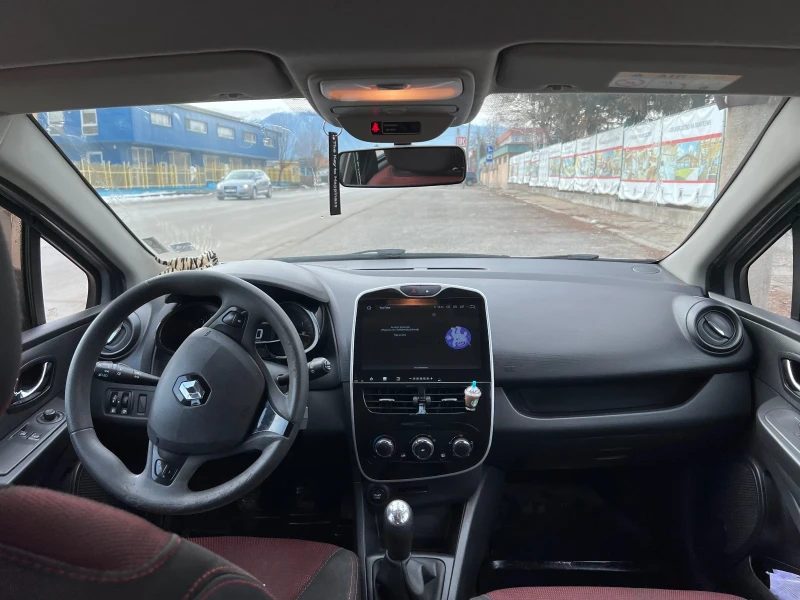 Renault Clio, снимка 8 - Автомобили и джипове - 48840583