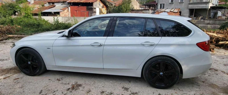 BMW 318, снимка 3 - Автомобили и джипове - 52544525