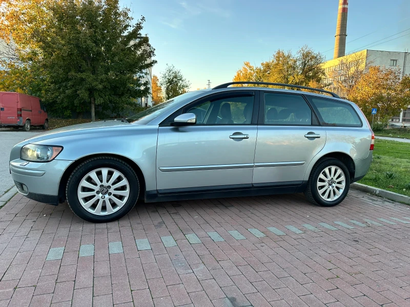 Volvo V50, снимка 4 - Автомобили и джипове - 52383728
